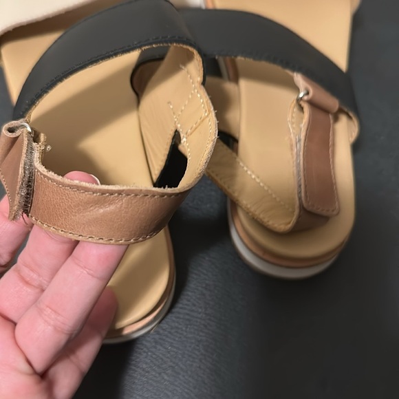 Nisolo Flatform Color block - Picture 7 of 9